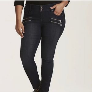 EUC Torrid Blue Super Soft Multi Zip Denim Jean Jeggings Size 18XT